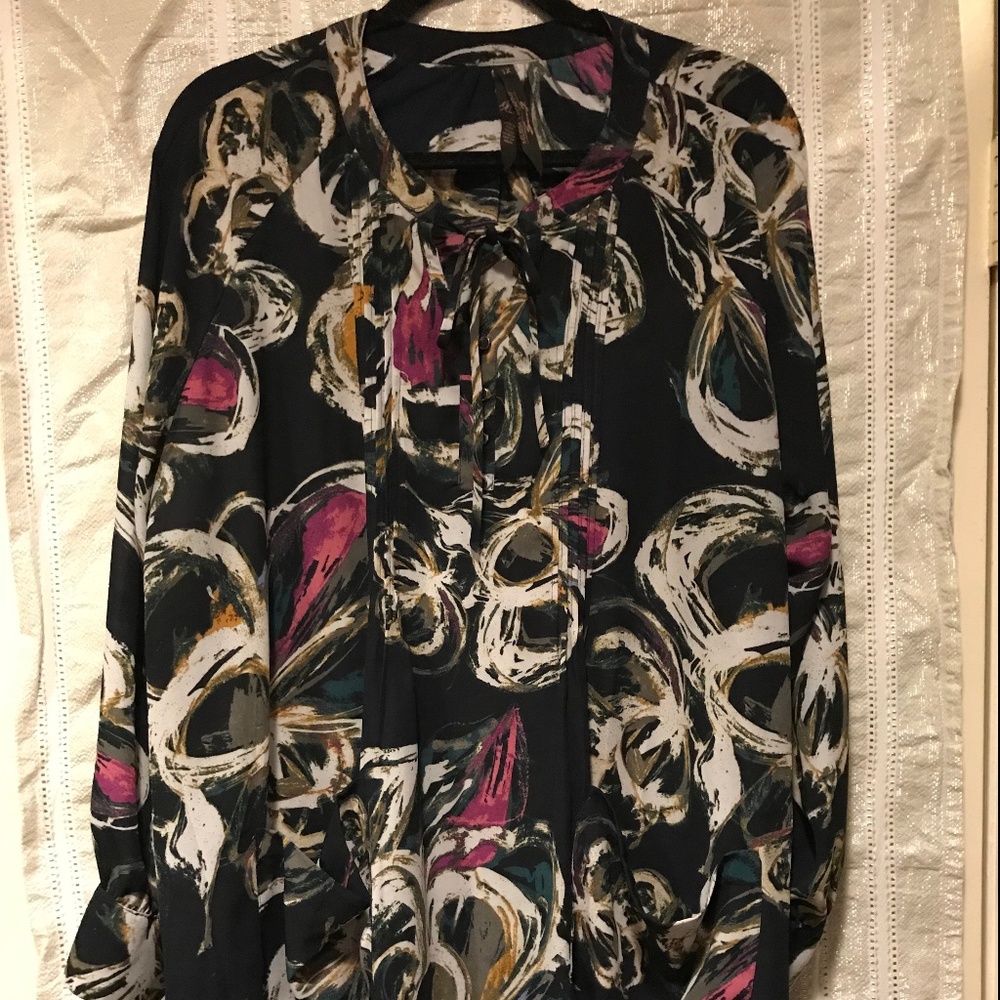 Melissa McCarthy Seven Sharkbite Blouse 1X